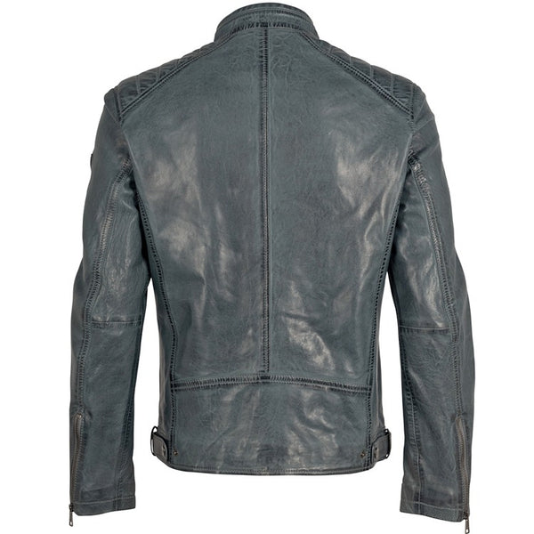 MAU - MMCORTNEY-9434