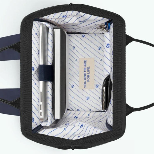 CAB - ADVENTURER M PAU