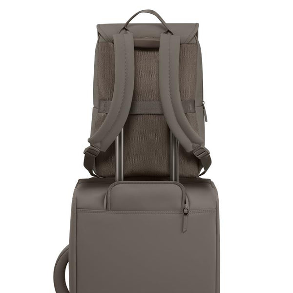 LOST IN BERLIN 2.0 - Square 15" laptoprugzak