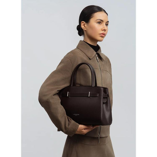 LAN - 438-011