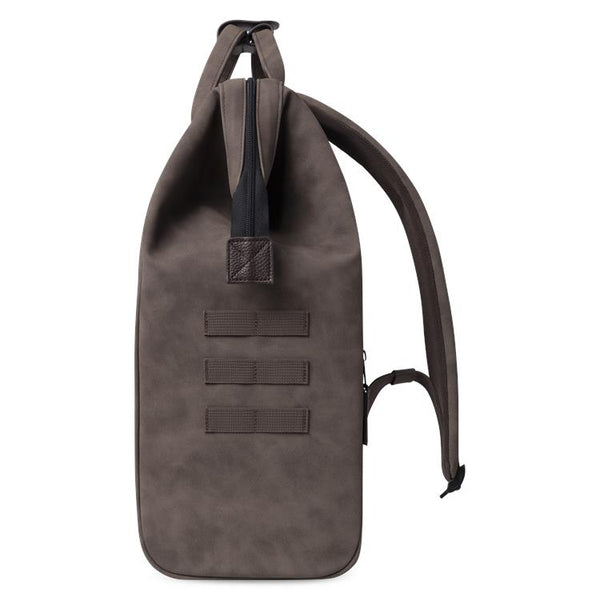 CAB - ADVENTURER L PAPEETE