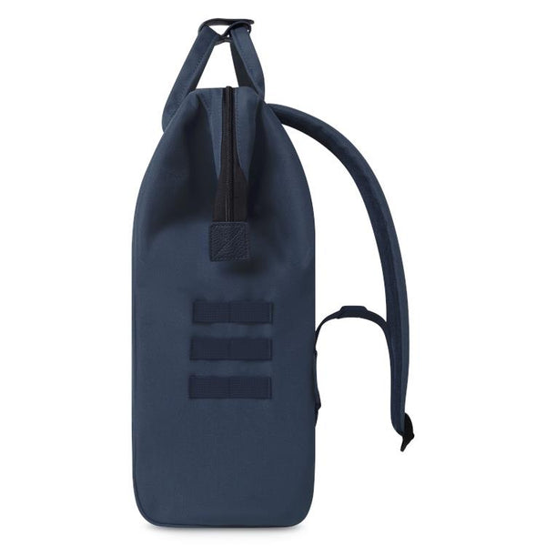 CAB - ADVENTURER L REYKJAVIK