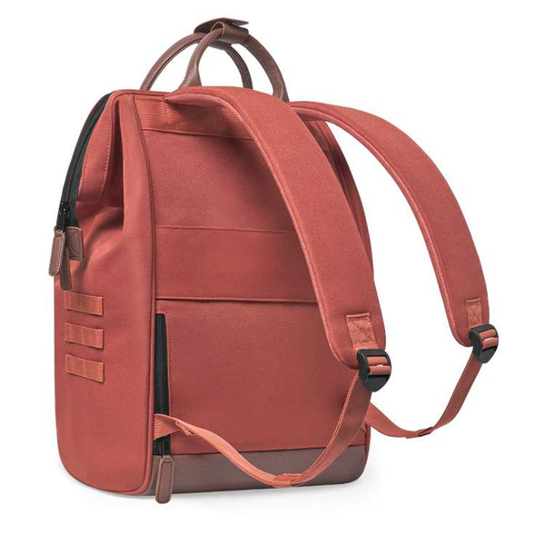 CAB - ADVENTURER L SAN CRISTOBAL