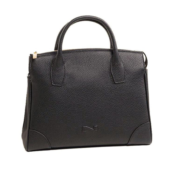 NAT - 0519 LITTLE NAOMIE