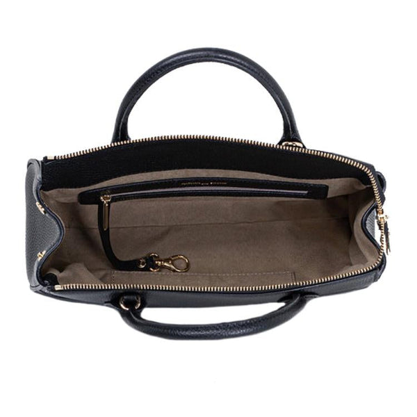 NAT - 0519 LITTLE NAOMIE