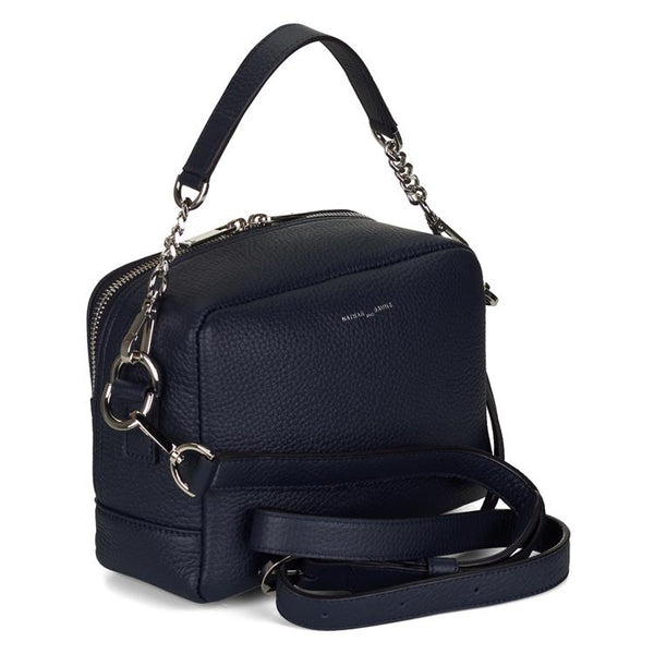 NAT - 1732 CHARLOTTE