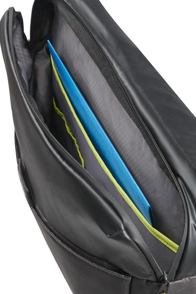 2WM - messenger M 15.6"