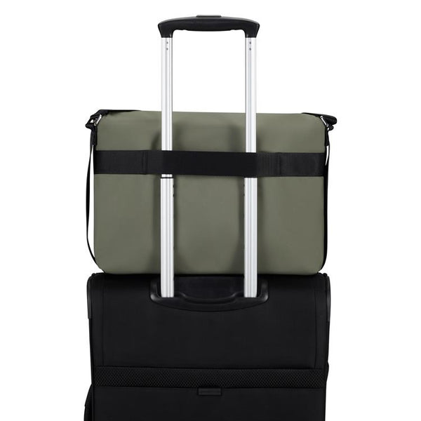 ONGOING - messenger 13.3"