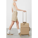 LOST IN BERLIN 2.0 - spinner 55cm