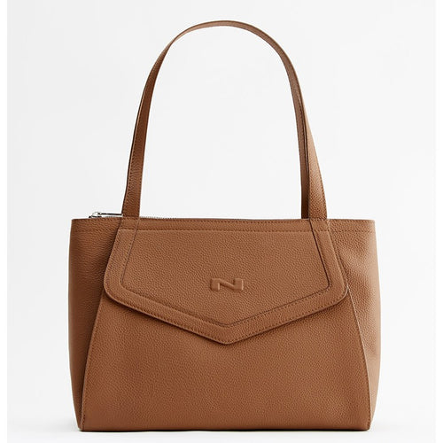 NAT - 2408 MADELEINE