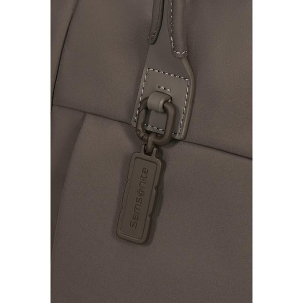 ESSENTIS - 14.1" laptoptas