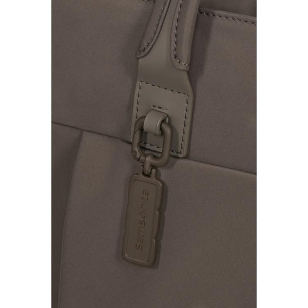 ESSENTIS - 14.1" laptoprugzak