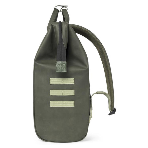 CAB - ADVENTURER L BUSAN