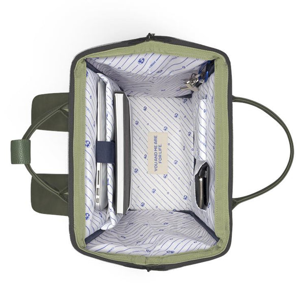 CAB - ADVENTURER L BUSAN